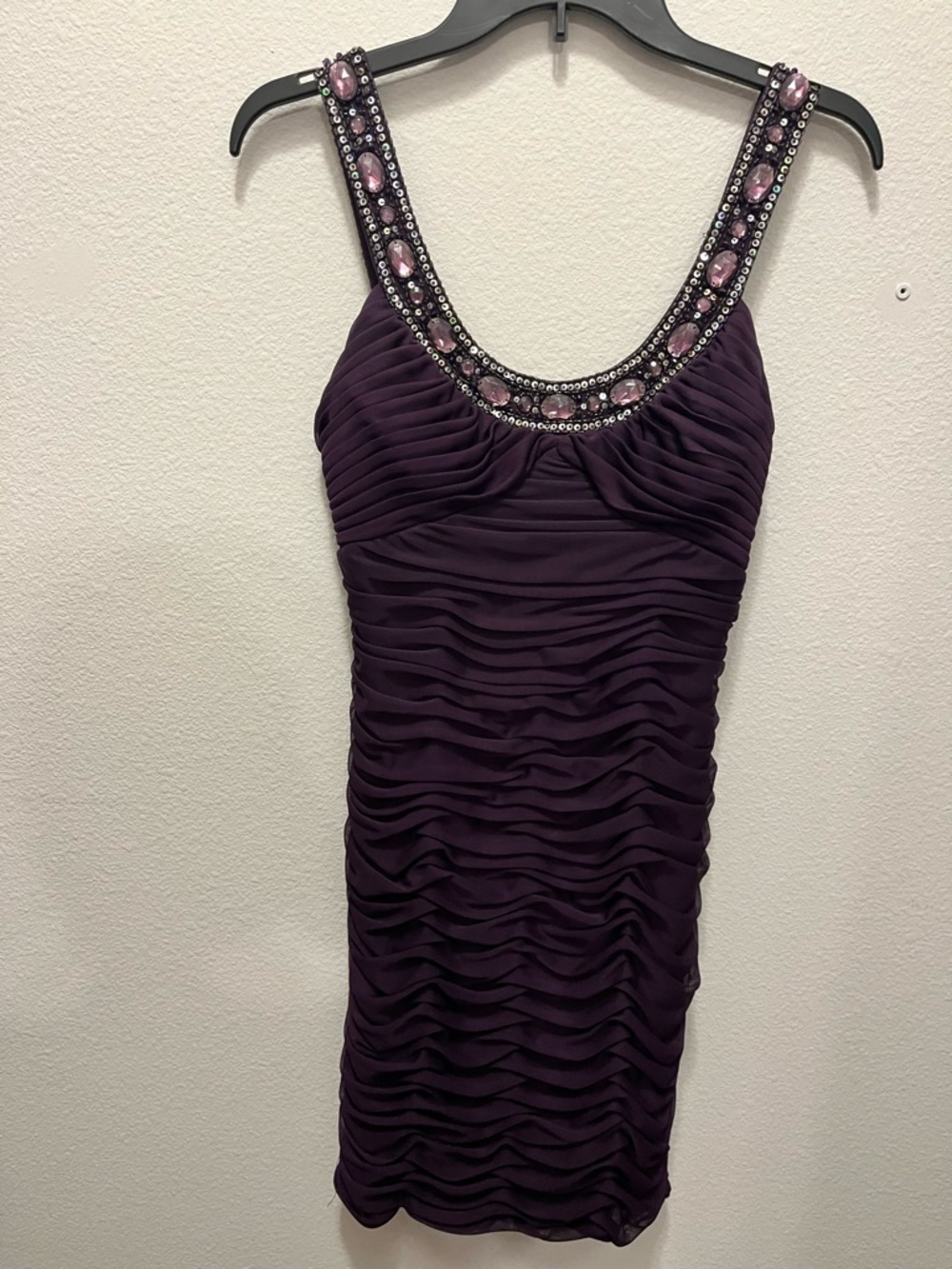 Cache Jewel-Embellished Ruched Purple Backless Dress - Picture 2 of 4
